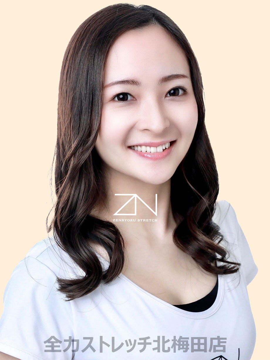 全力ストレッチ北梅田店セラピスト MAYU