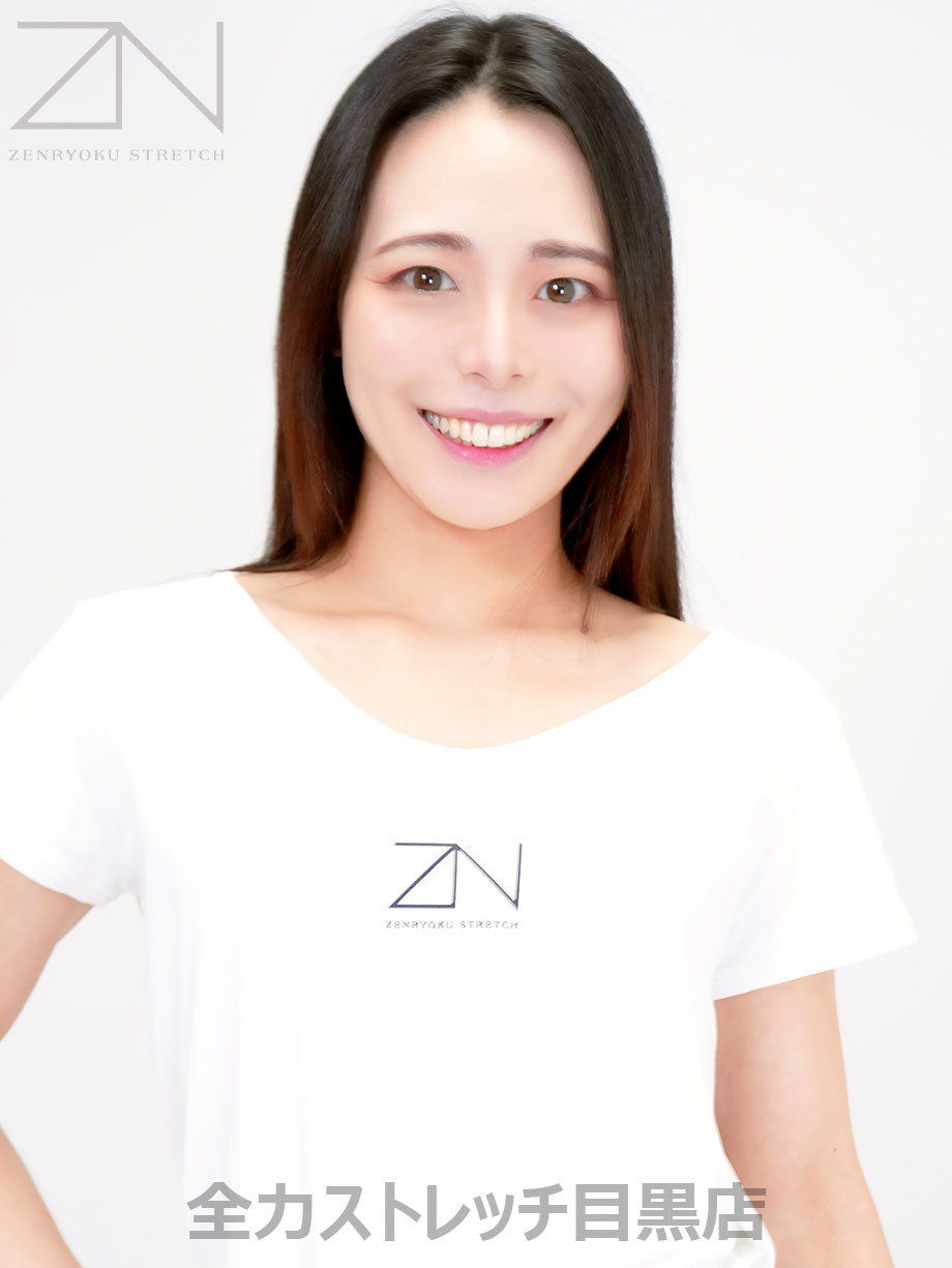 全力ストレッチ目黒店トレーナー CHRIS