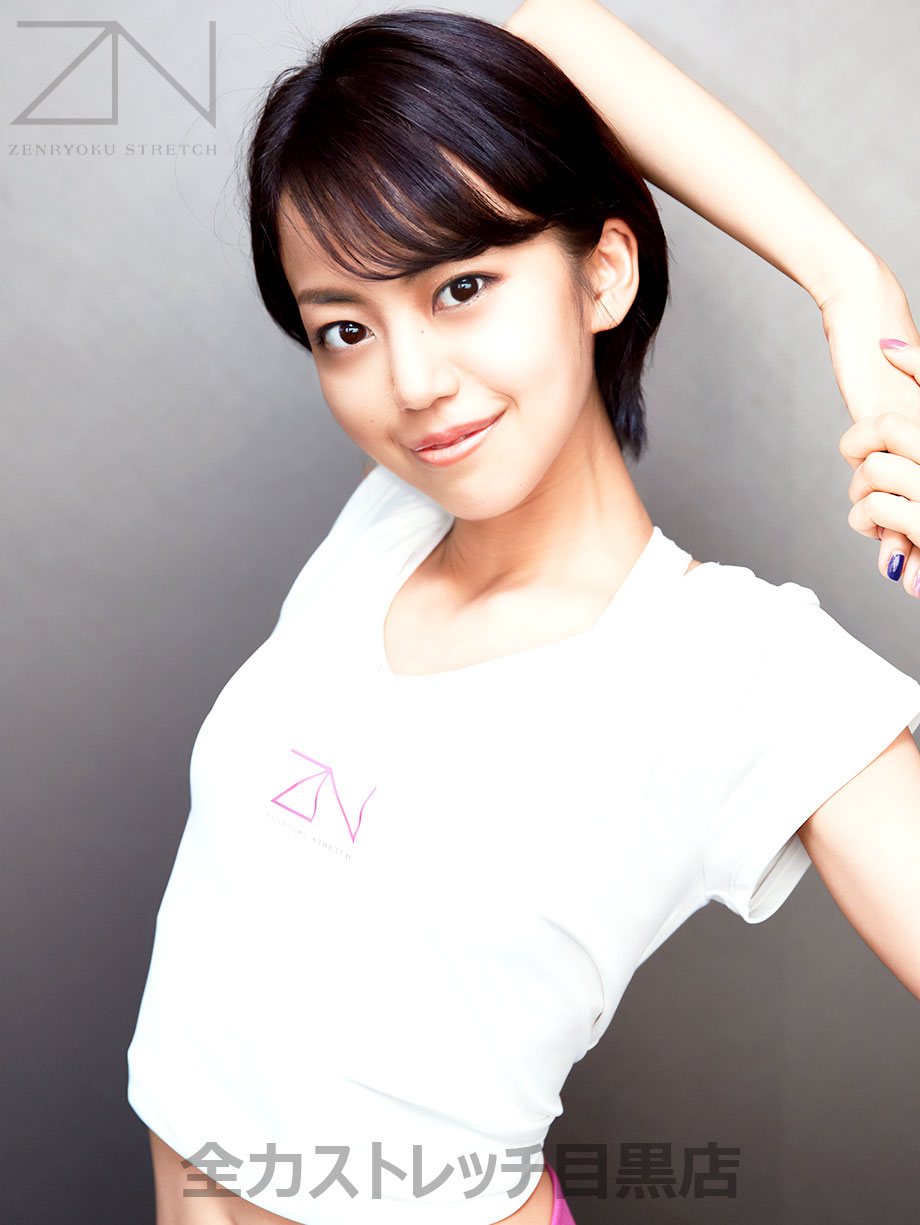 全力ストレッチ目黒店トレーナー MIKI