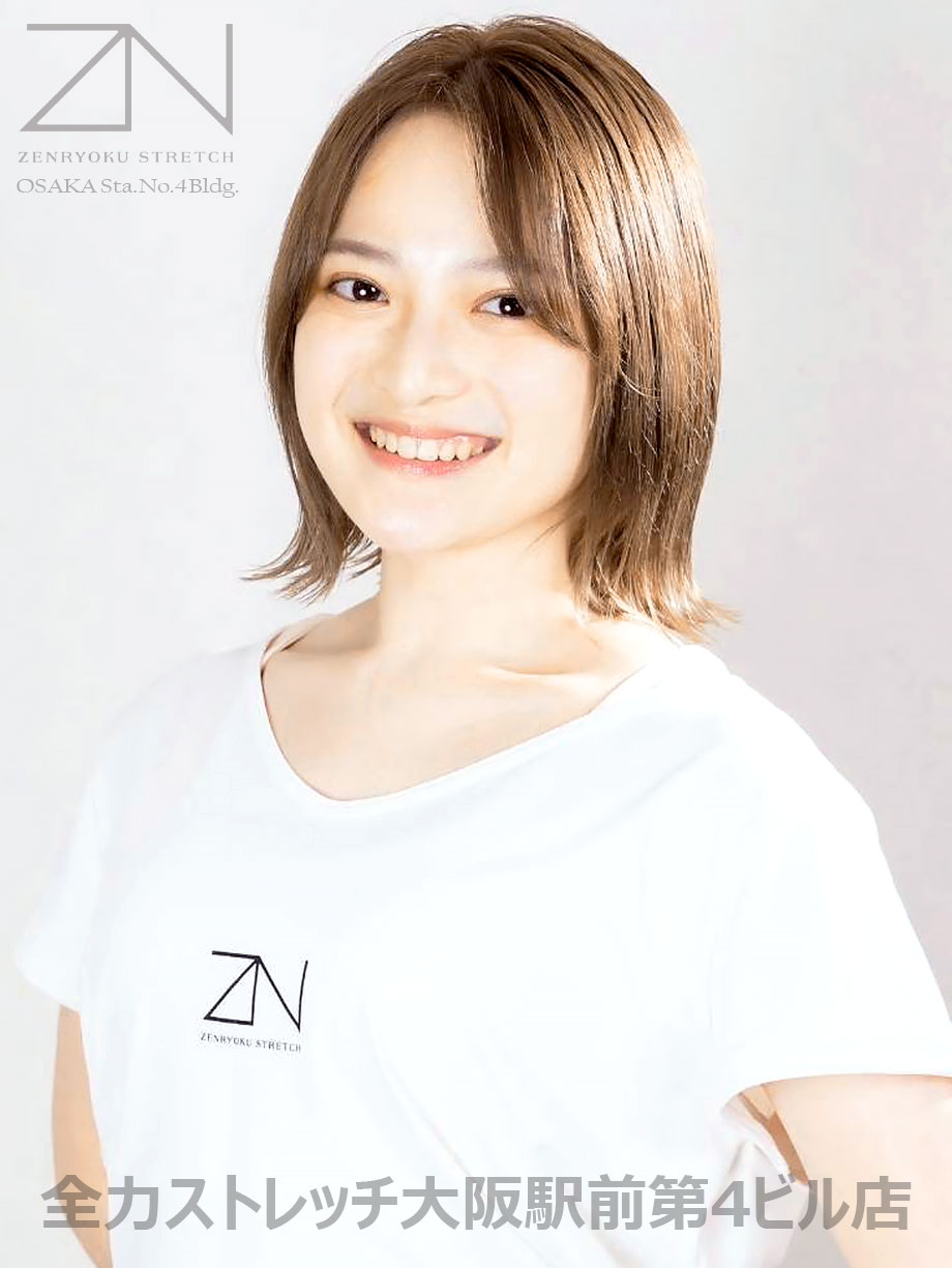 全力ストレッチ大阪駅前第4ビル店のRENAです！ご指名よろしくお願いします！